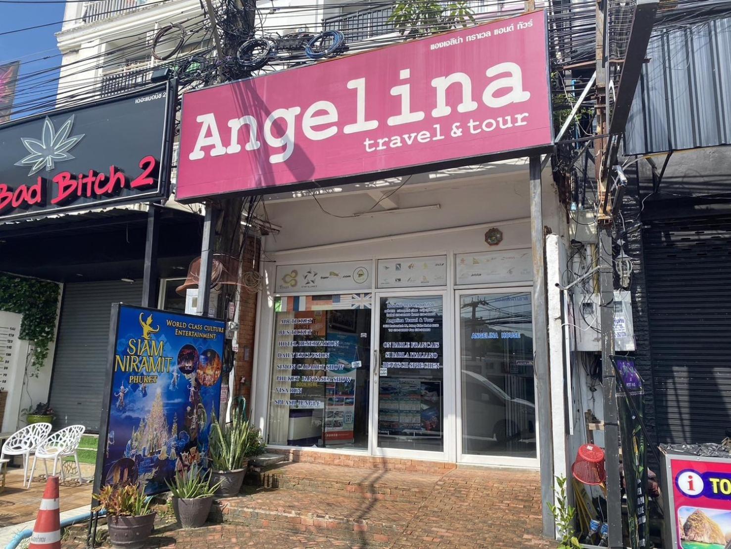 Angelina Guesthouse Patong Esterno foto