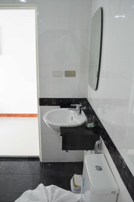 Angelina Guesthouse Patong Camera foto